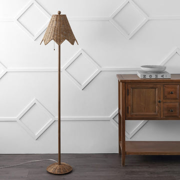 Tybee 60.5" Traditional Coastal Rattan Scalloped LED Floor Lamp